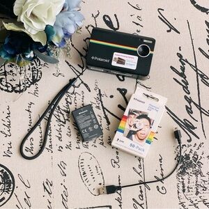 Polaroid Z2300 Instant Print 10mp Digital Camera Black Mint & 50-PK Paper